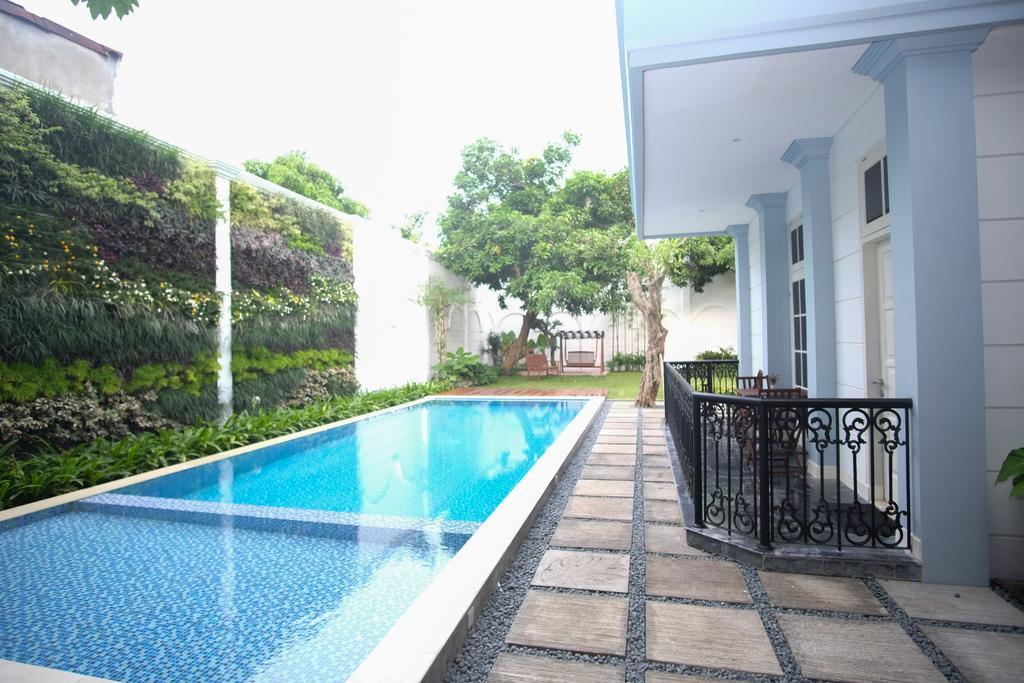 Rumah Kertajaya Surabaya Exterior foto
